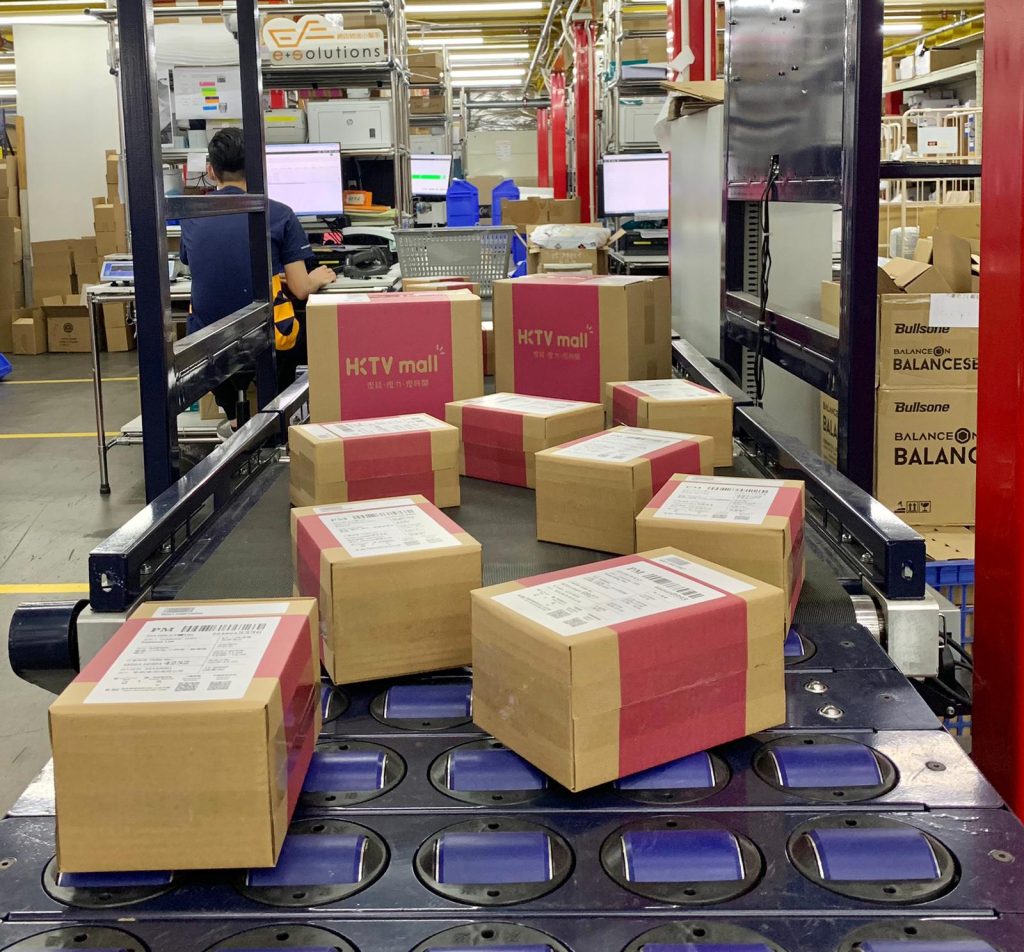 EFC Warehouse operations in UFL HK eCommerce warehouse